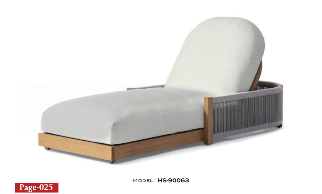Outdoor chaise lounge