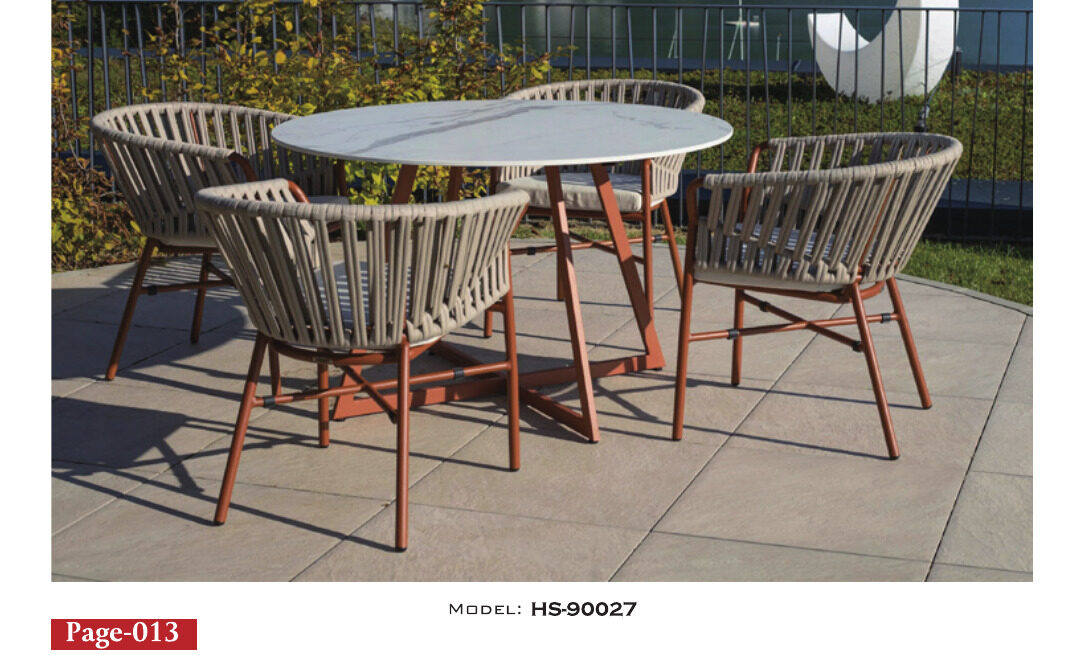 Outdoor dining table and chairs